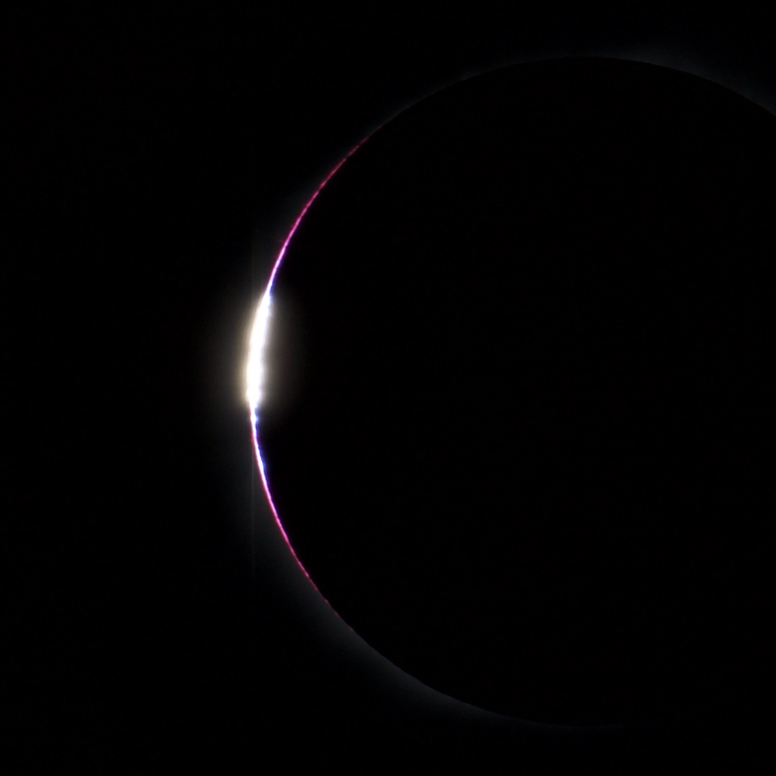 Baily's beads at third contact during the 2017 total solar eclipse